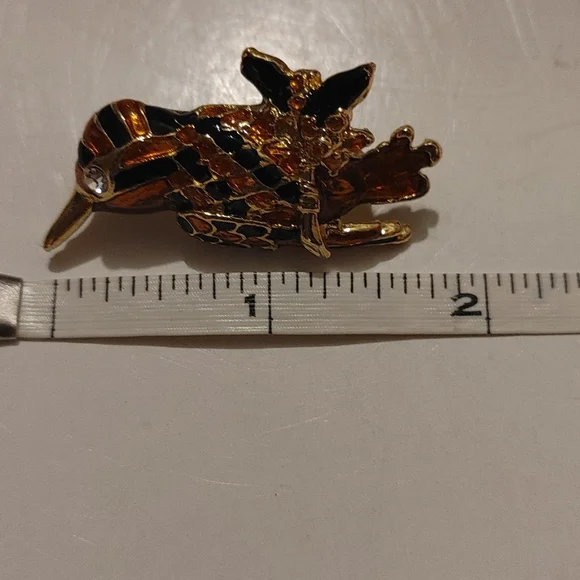 Bird On A Branch Brooch - Picture 5 of 5